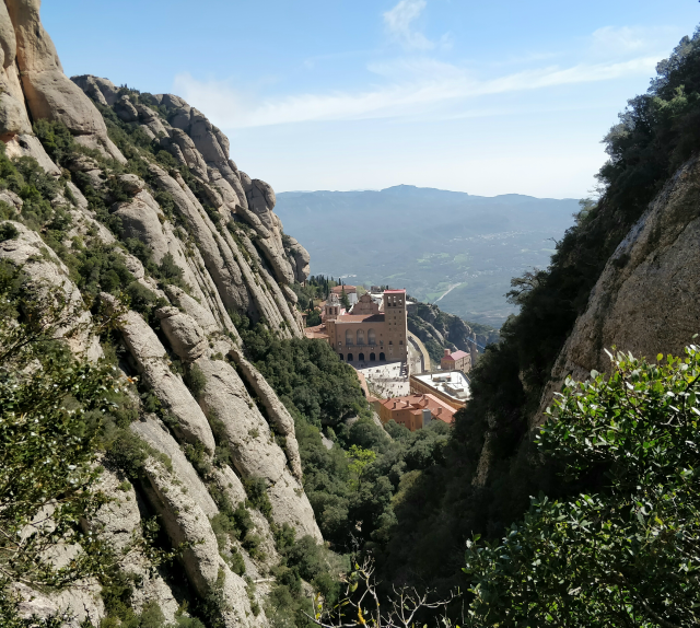 Mejor excursión desde Barcelona, como ir a Montserrat por tu cuenta.
