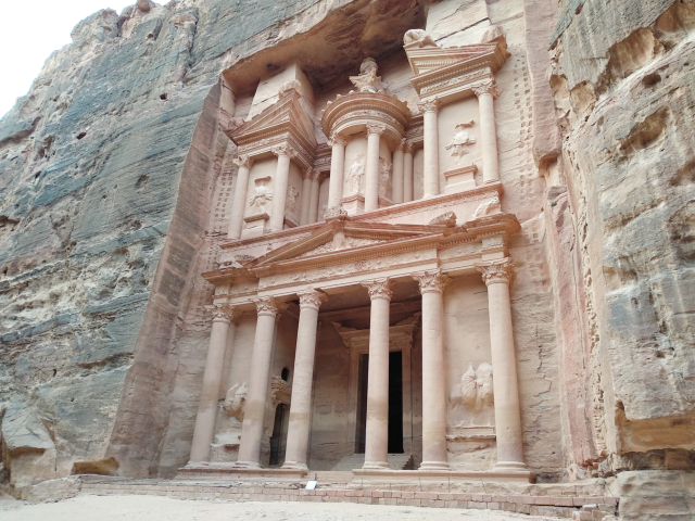 que ver en Jordania: el tesoro de Petra