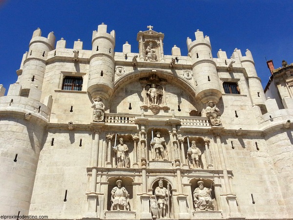 Arco de Santa María, Burgos 