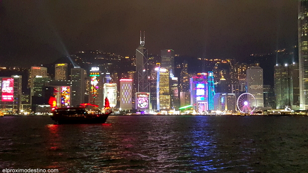 Bahía de Hong Kong de noche 