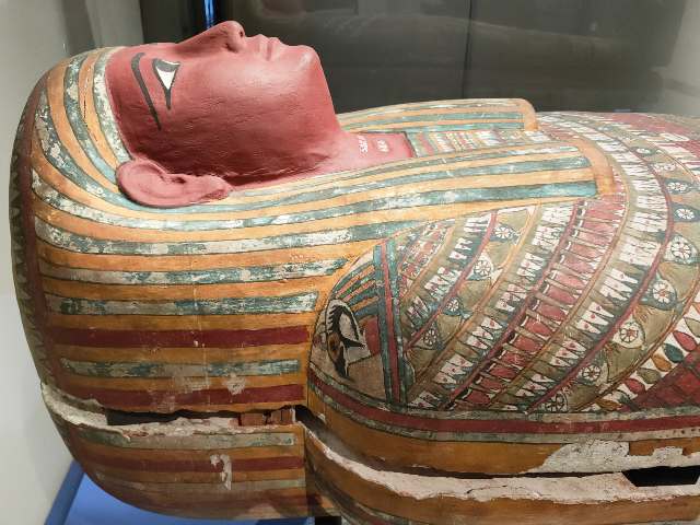 exposicion momias egipto en caixa forum barcelona