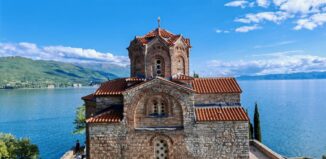 que ver en el lago ohrid